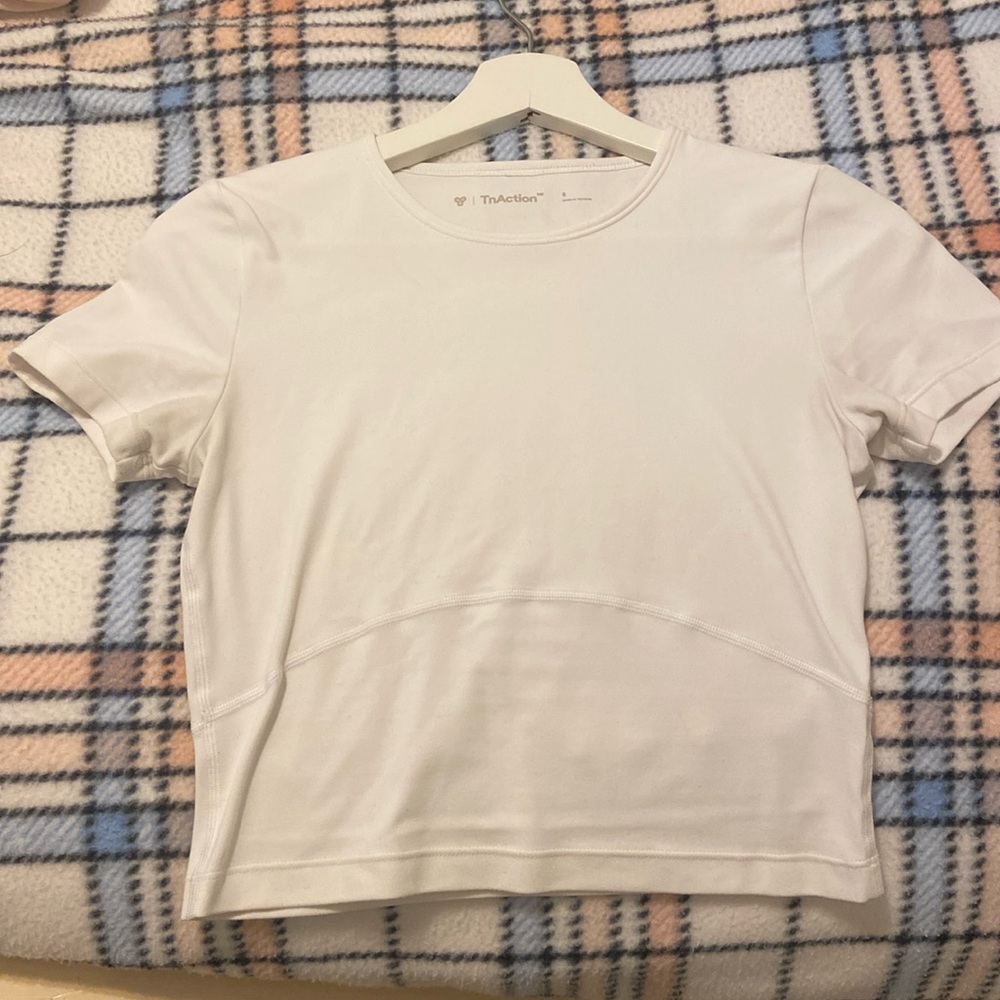 TNA Aritzia Workout top